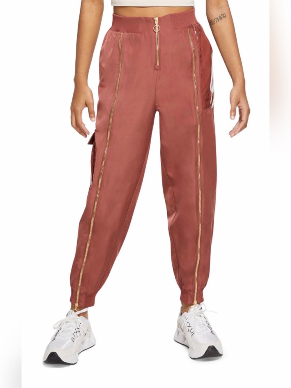 New SPORTSWEAR ICON CLASH WOVEN PANTS Size Small